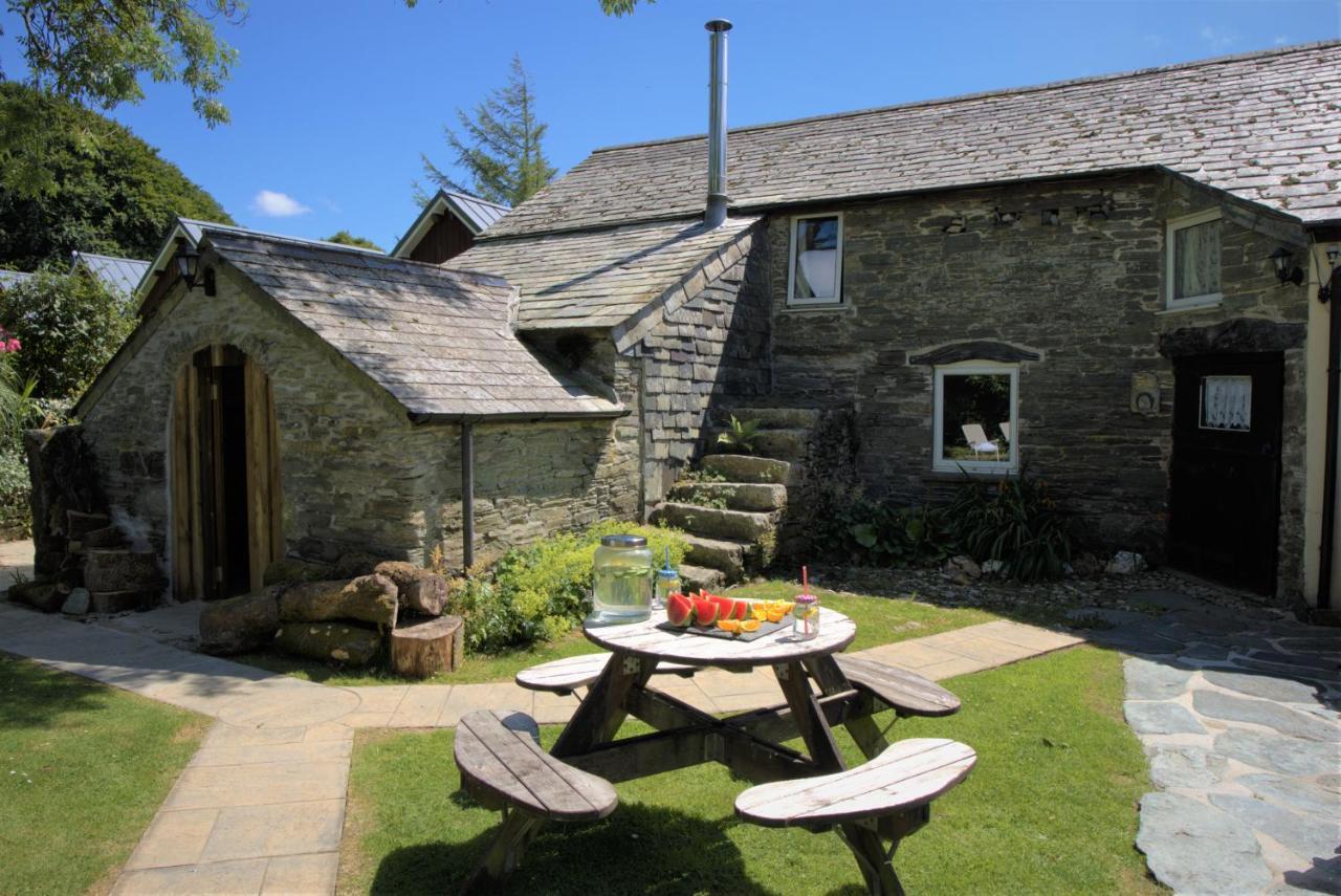 Ta Mill Cottages & Lodges - Meadowview Chalet 1 朗斯顿 外观 照片